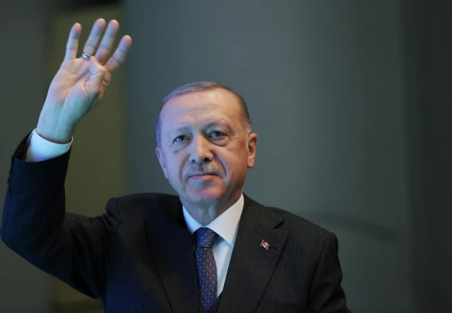 Cumhurbaşkanı Erdoğan, partisinin Ankara Genişletilmiş Vilayet Müracaat Meclisi Toplantısında konuştu: (2)
