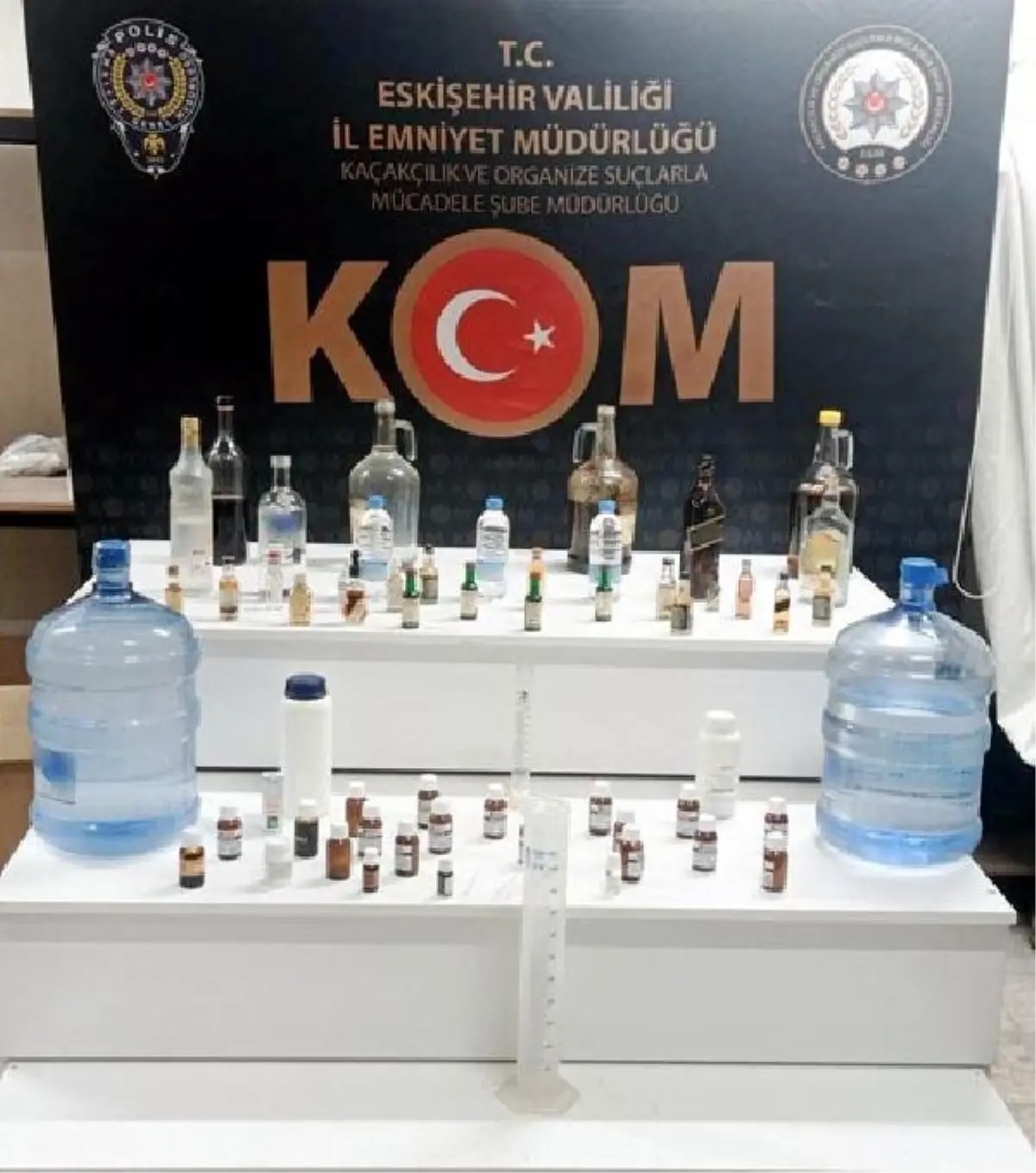 Eskişehir'de 40 litre sahte içki ele geçirildi