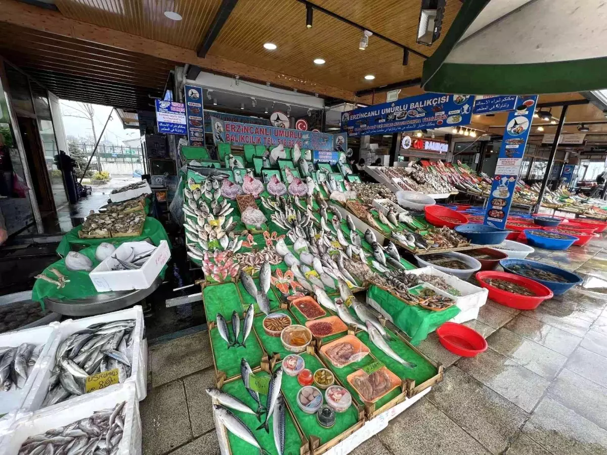 Fırtına balık fiyatlarını yükseltti