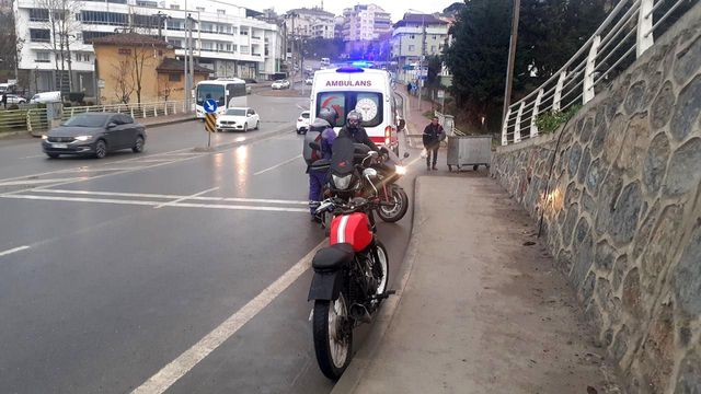 islak zeminde kayan motosikletin surucusu 3 14770748 o