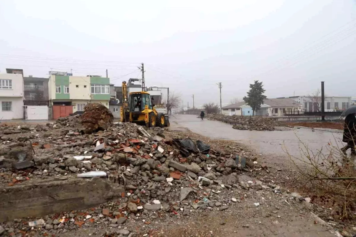 Kahta'da işgal edilen sokak yeniden ulaşıma açıldı