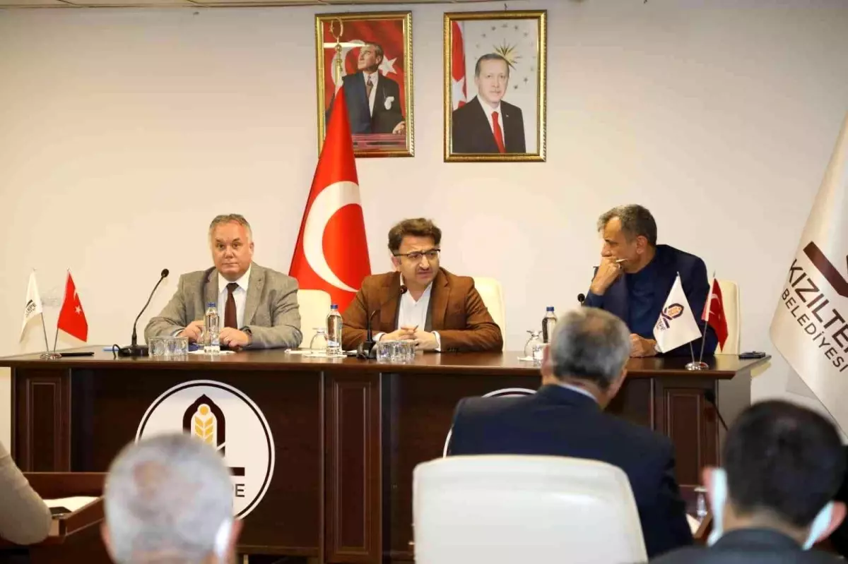 Kaymakam Çam, muhtarlarla toplantı yaptı
