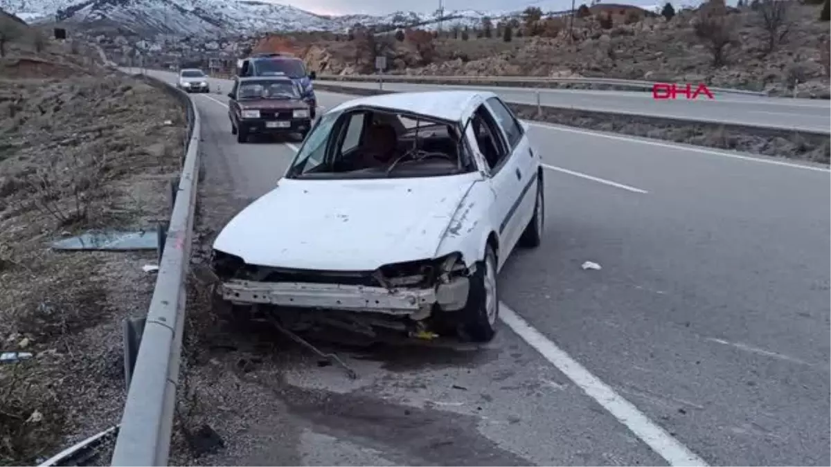 KIRIKKALE'DE OTOMOBİL BARİYERE ÇARPTI: 2 YARALI