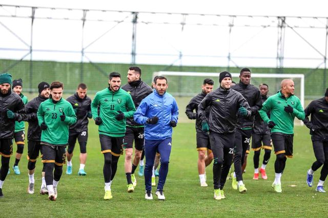 kocaelispor keciorengucu macina tam kadro 2 14771103 o