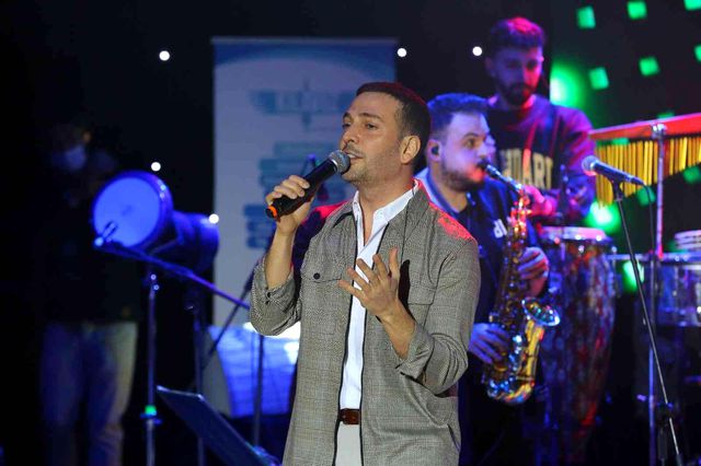 oguzhan koc ogrencileri costurdu 3 14769165 o