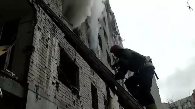 Ukrayna'da Rus ordusunun hava saldırısı sonucu 33 sivil hayatını kaybetti Ukrayna'da Rus ordusunun hava saldırısı sonucu 33 sivil hayatını kaybetti