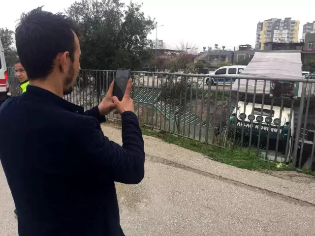 Tırda kurtarılmayı keyifle bekledi Tırda kurtarılmayı keyifle bekledi