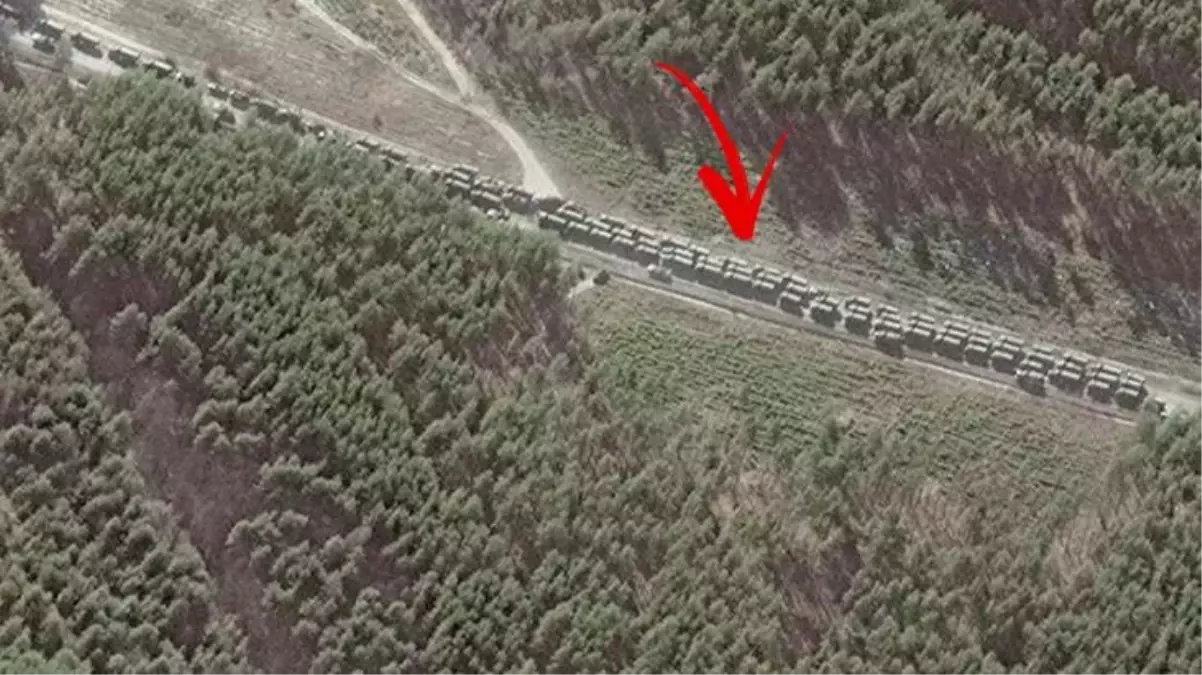 Başkent Kiev'e doğru ilerliyordu! 64 kilometrelik Rus konvoyuna Ukrayna'da Rasputitsa freni