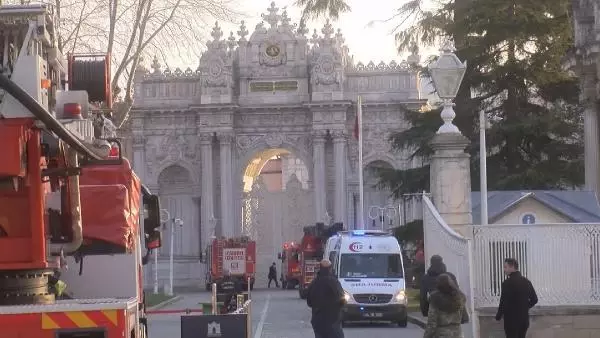 Dolmabahçe Sarayı'nda yürekleri ağza getiren yangın