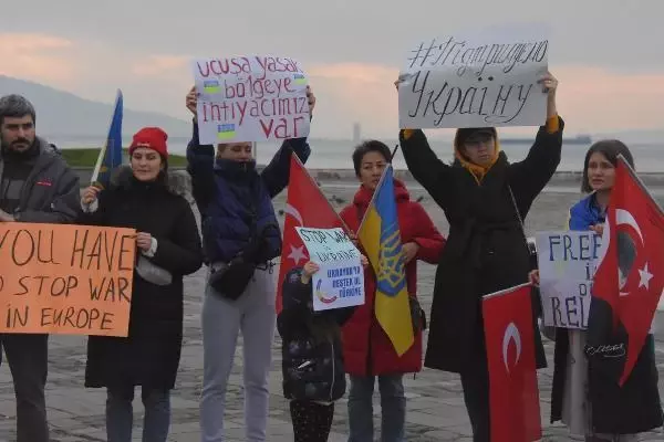 Hindistan'a tatile giden Ukraynalı çift, ülkelerine dönemeyince Türkiye'ye geldi