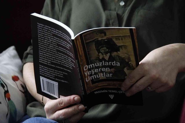 onu yillarca sirtinda tasiyan babasi icin kit 2 14773143 o