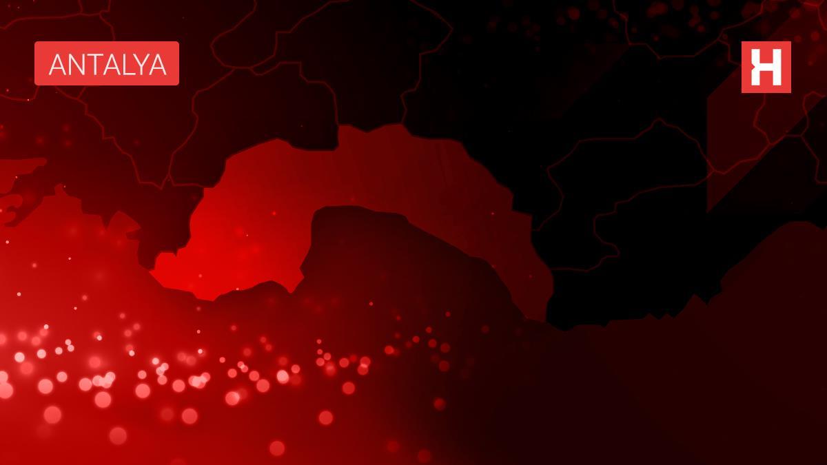 Serik'te üreticilere muz yetiştiriciliği anlatıldı