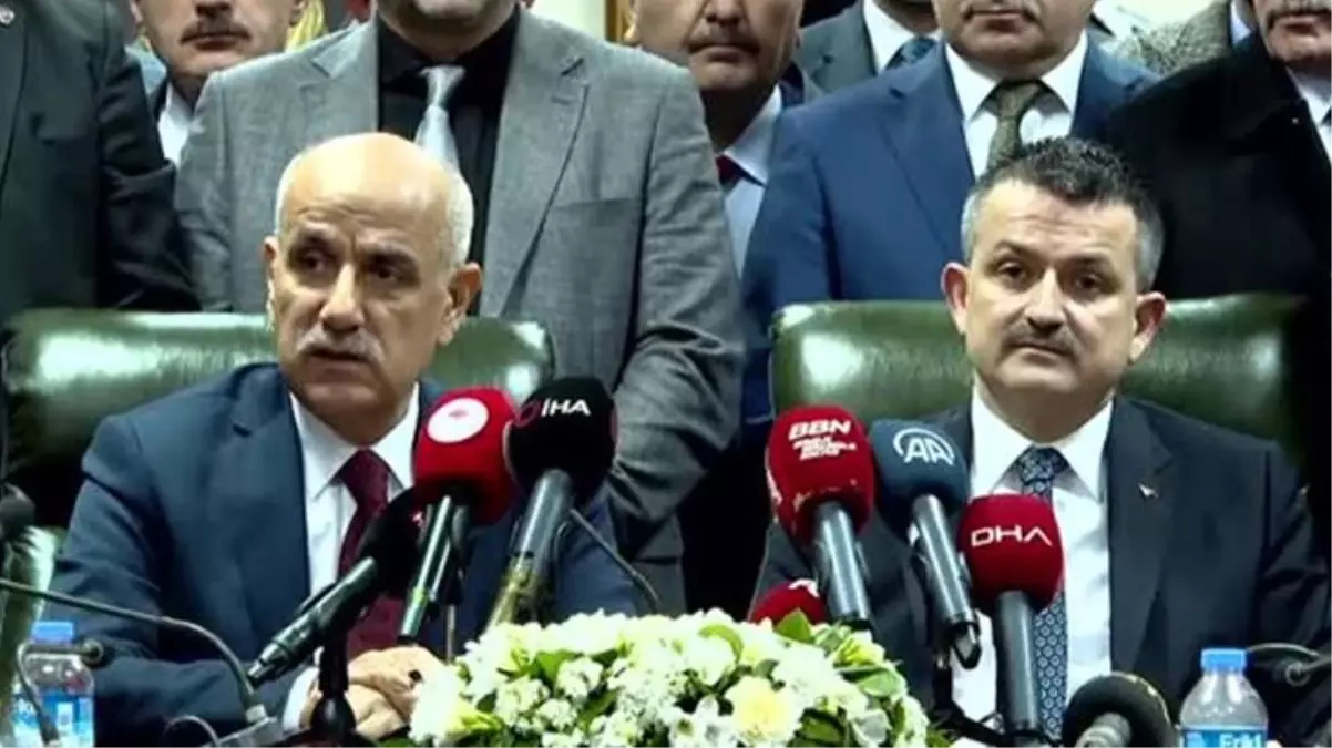 Tarım ve Orman Bakanlığı'nda devir teslim töreni! Bakan Kirişçi, Bekir Pakdemirli'den görevi devraldı