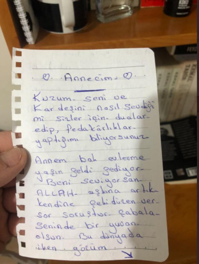 Annenin sabah oğlunun odasına bıraktığı notta yazanlar toplumsal medyada viral oldu