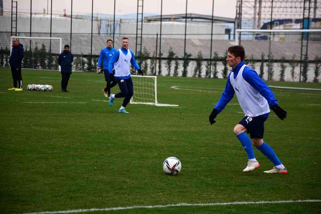 ferhat oztorun sahamizin olmamasi futbolcular 2 14775068 o