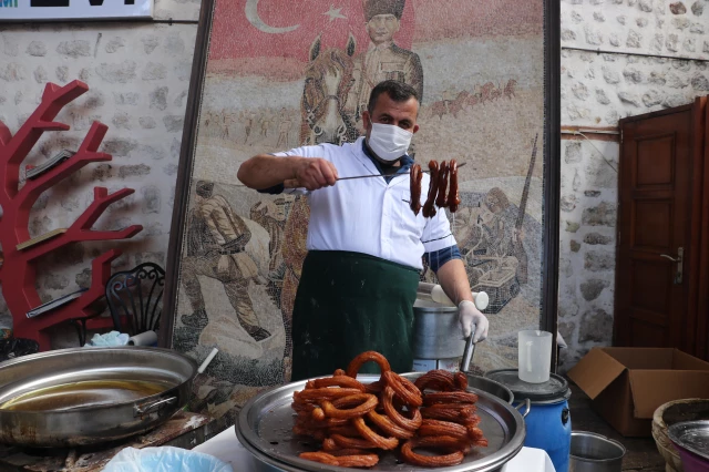 Gastronomi kenti Hatay'da "Sokak Lezzetleri Festivali" düzenlendi