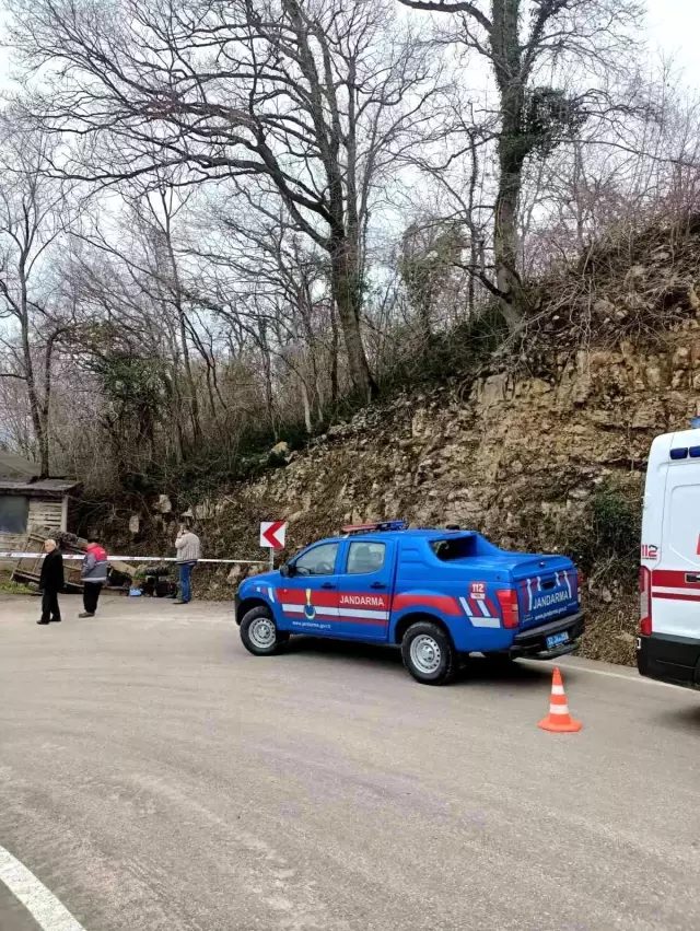 Tarlada feci patpat kazası! 1 kişi öldü, 2 kişi yaralandı Tarlada feci patpat kazası! 1 kişi öldü, 2 kişi yaralandı