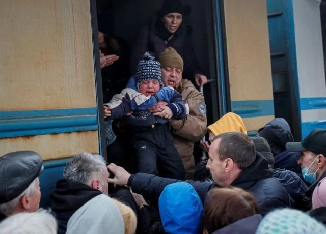 Rusya saldırıyor, Ukrayna direniyor! İşte savaşın 11. gününde tüm olup bitenler