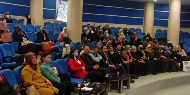 "Değerli ve Güçlü Kadın" semineri verildi