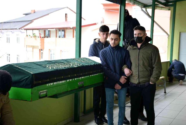 fenerbahce trabzonspor macini izlerken kalp k 2 14778523 o