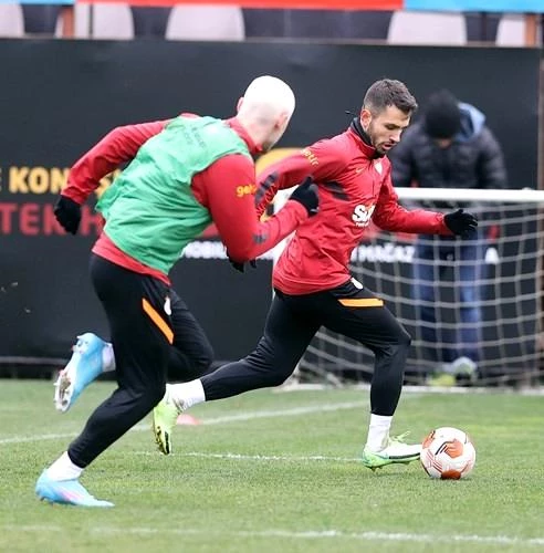 Galatasaray, Barcelona maçı hazırlıklarını sürdürdü