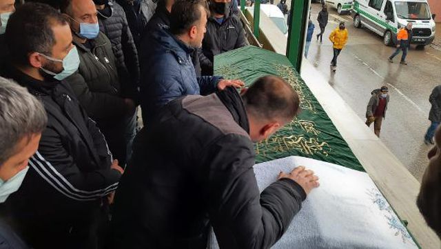 maci izlerken olen fenerbahceli ahmet in baba 3 14778652 o