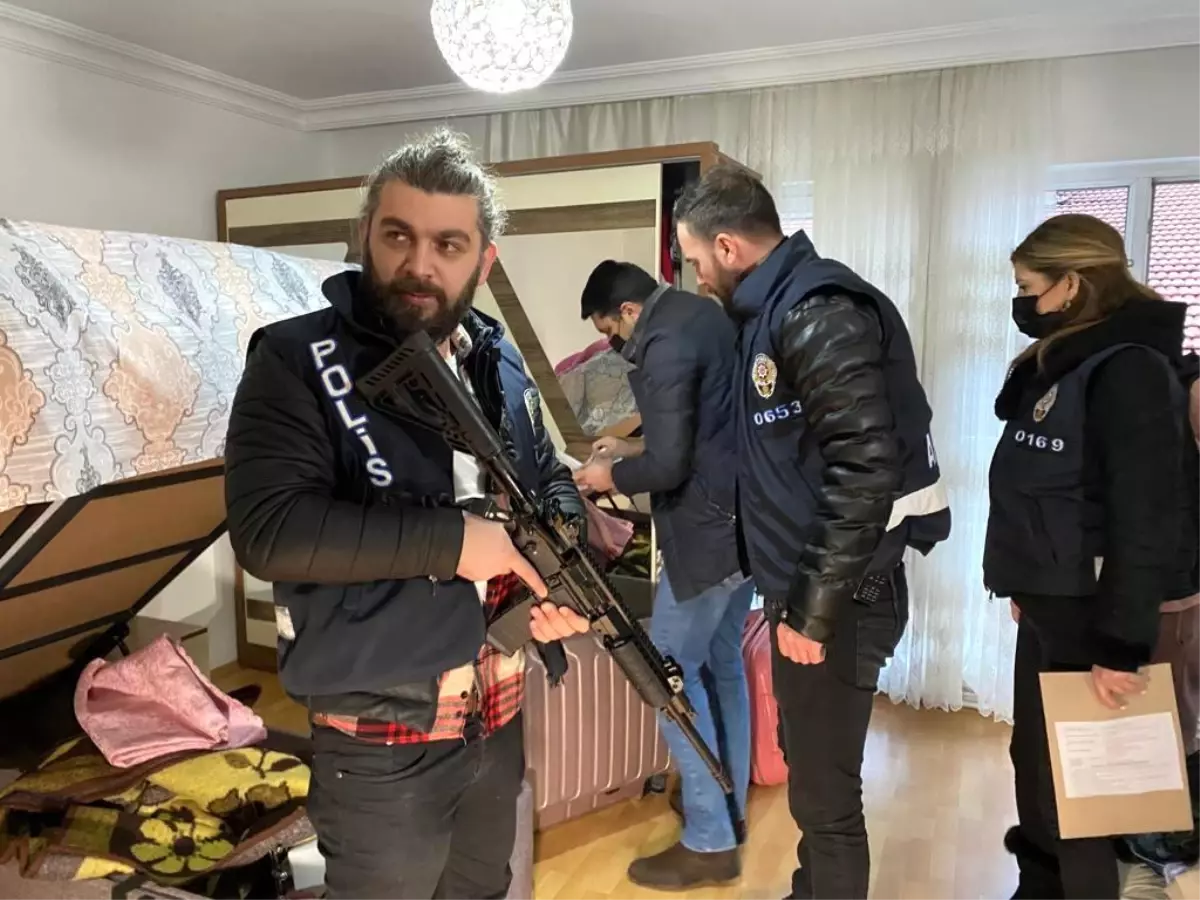 Sahte emlak ofisleriyle vatandaşları gasbeden suç örgütüne operasyon