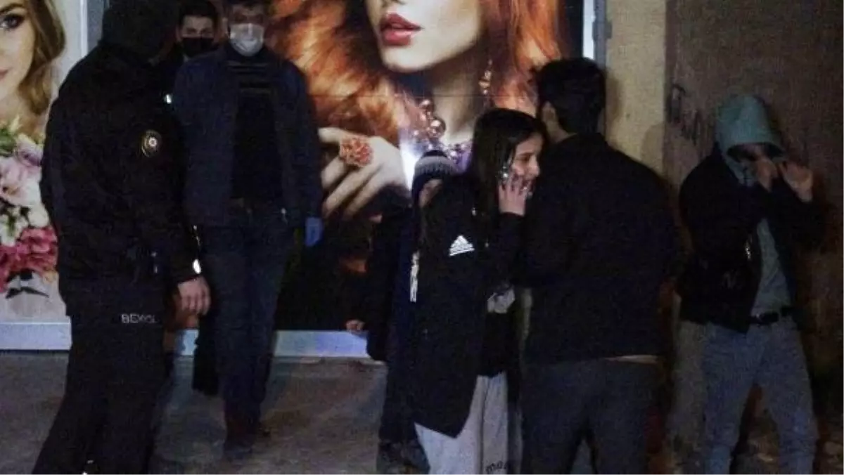 Kadınlar Günü'nde boşanma aşamasındaki eşi tarafından defalarca bıçaklanarak öldürüldü