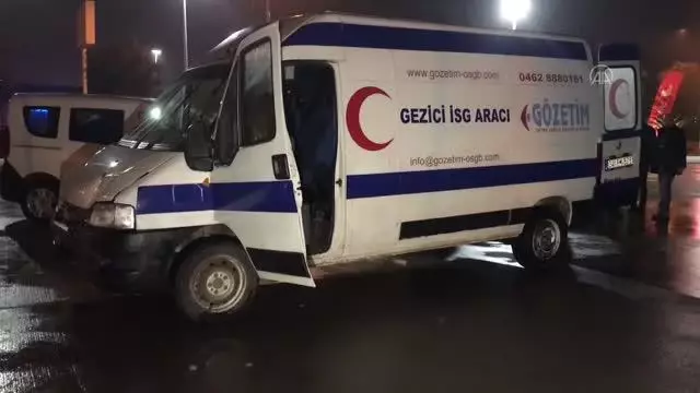 Gezici İSG yazılı minibüsle hırsızlık yapan şüpheliler yakalandı