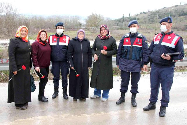 jandarma ekipleri bu kez sadece kadin surucul 3 14781575 o