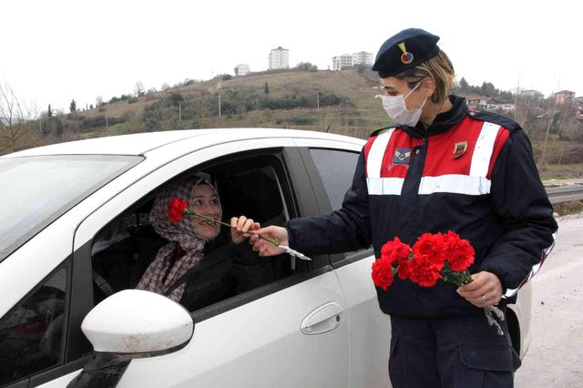 jandarma ekipleri bu kez sadece kadin surucul 4 14781575 o