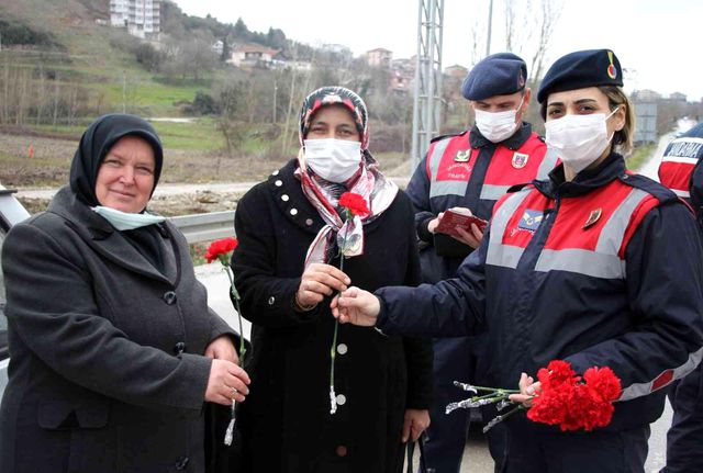 jandarma ekipleri bu kez sadece kadin surucul 7 14781575 o