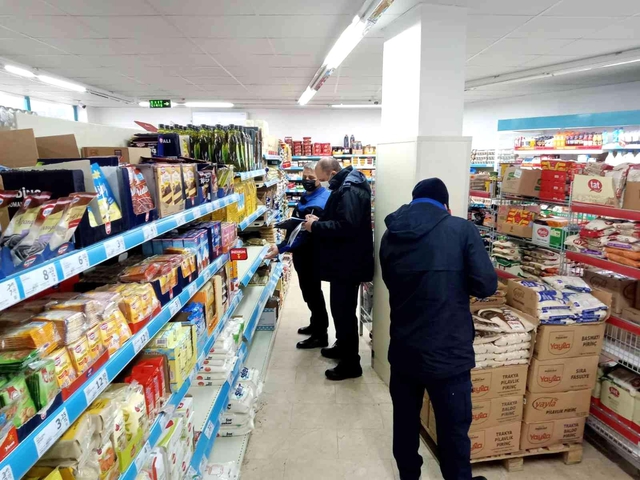 kocaeli de raflara konulmayan yaglar depolard 3 14780994 o