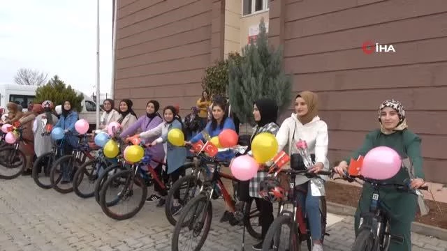 Siirt'te bayanlar için bisiklet tipi gerçekleştirildi
