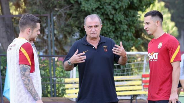 Torrent'in derdi Fatih Terim'in prensleri! Ya oyuncular gidecek ya da hoca