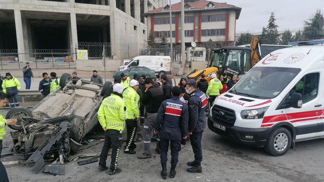 d 100 de 4 arac birbirine girdi ortalik savas 2 14783868 o