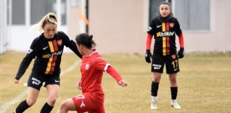 Kayseri Kadın Futbol Kulübü - Konak Belediye Spor Kulübü: 0-6