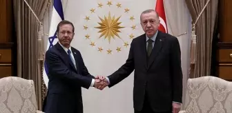 Son Dakika! İsrail Cumhurbaşkanı ile görüşen Erdoğan'dan ilk mesaj: Bu tarihi ziyaret, ilişkilerde yeni bir dönüm noktası olacak