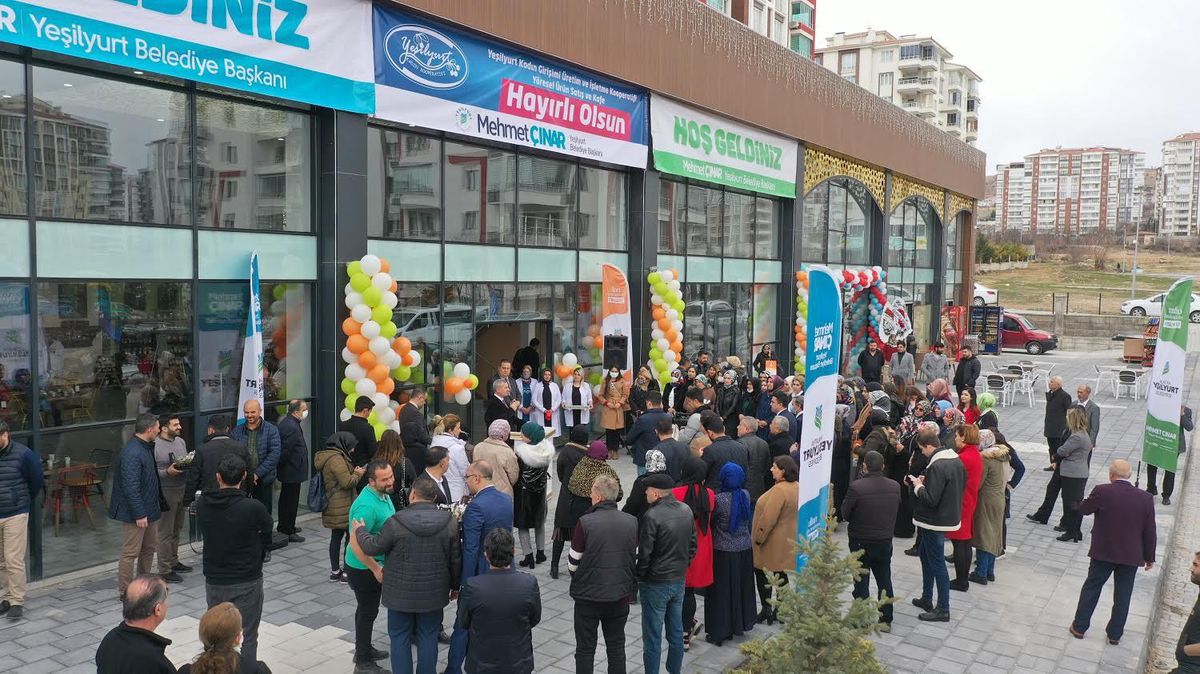 'Üreten ve Girişimci Kadınlarımızla Gurur Duyuyoruz'