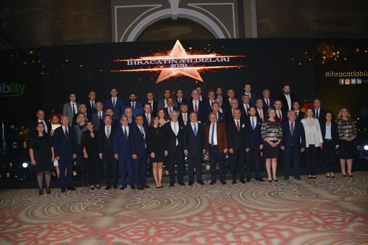 EİB 2021 yılının ihracat yıldızlarını gazetelere verdiği teşekkür ilanlarıyla duyurdu