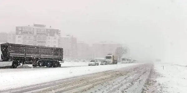 Tekirdağ'ın yüksek kısımlarında ağır kar yağışı (3)