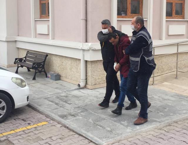 Çocuklarını alamadığını iddia eden adam, boşanma aşamasında olduğu eşini 6 yerinden bıçakladı