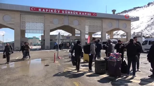 İranlı turistler Nevruz için Van'a akın etmeye başladı