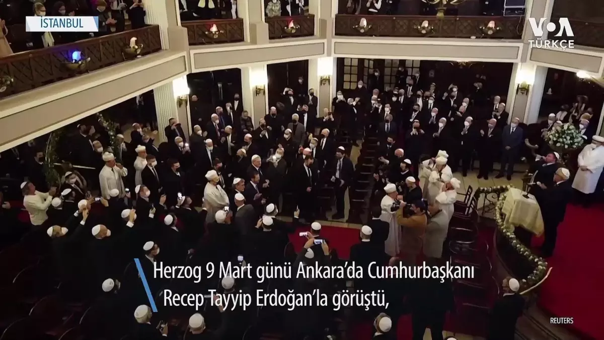 İsrail Cumhurbaşkanı Neve Şalom Sinagogu'nu Ziyaret Etti