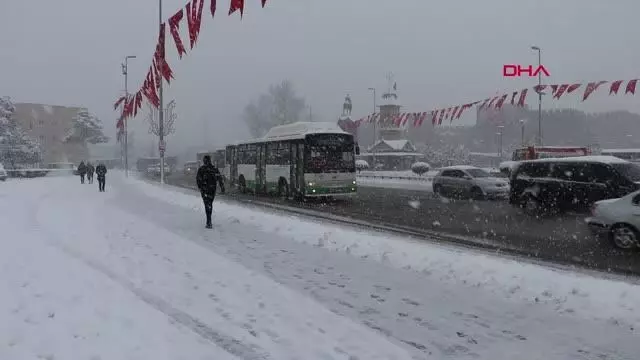 Kayseri'de okullar tatil edildi