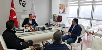 Filistin Tekvando Federasyonu Asbaşkanı Jaser, Metin Şahin'i ziyaret etti