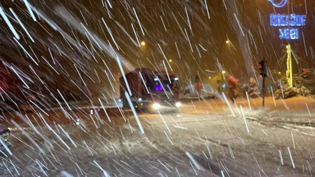 Zonguldak yolu uzun araç geçişine kapatıldı