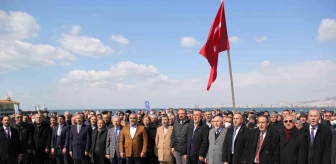İstiklal Marşı'nın kabulü ve Erzurum'un kurtuluş yıl dönümü İzmir'de kutlandı