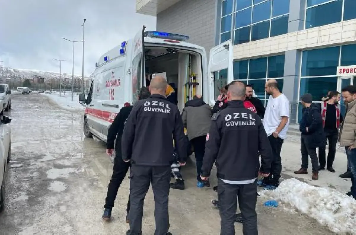 Olimpik havuzda başını çarptı, kalbi durdu, hastanede kurtarılamadı