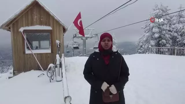 Yabancı öğrenciler kabulünün 101. yıldönümünde İstiklal Marşı'nı okudu